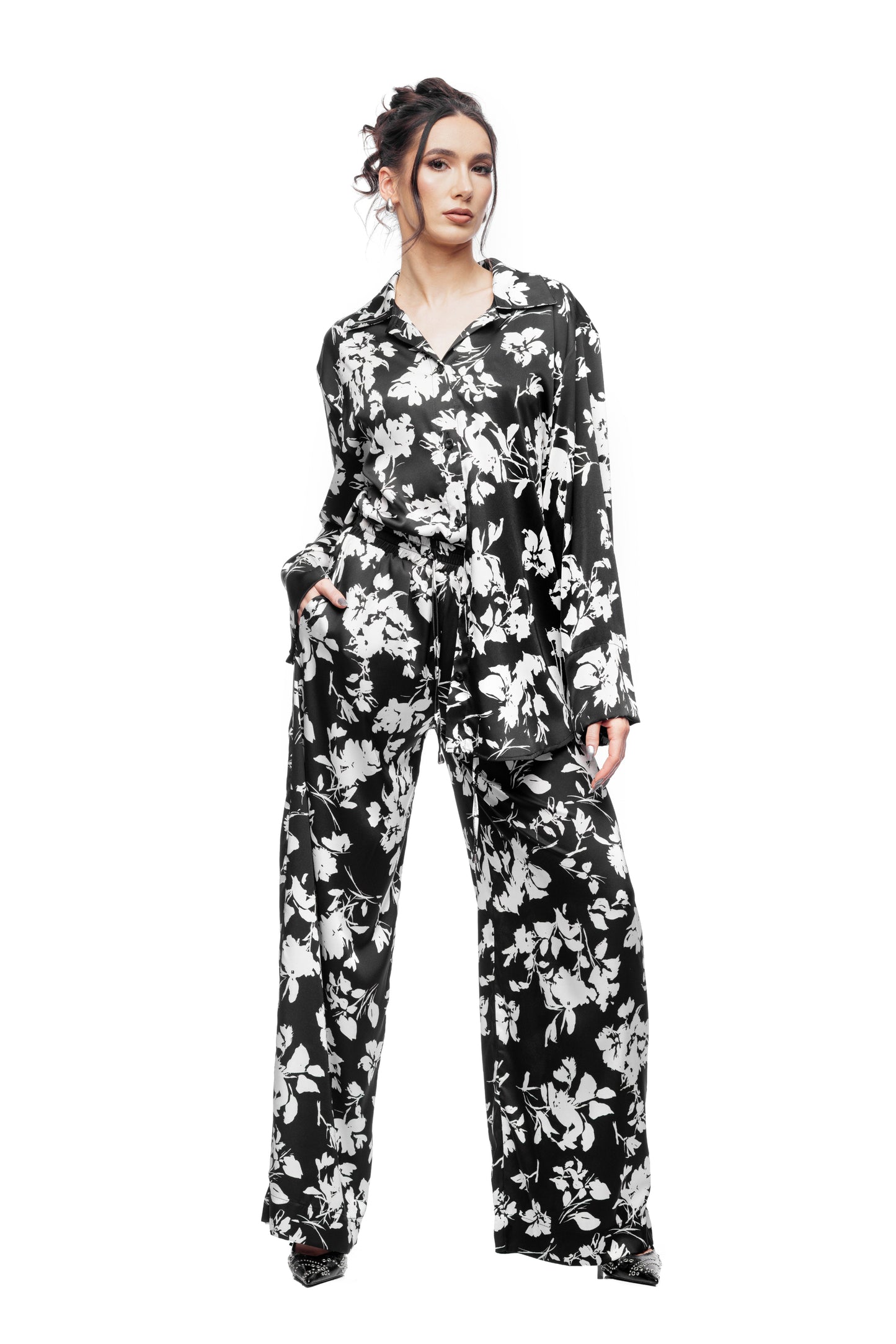Noir Bloom Satin Pyjama Set Black