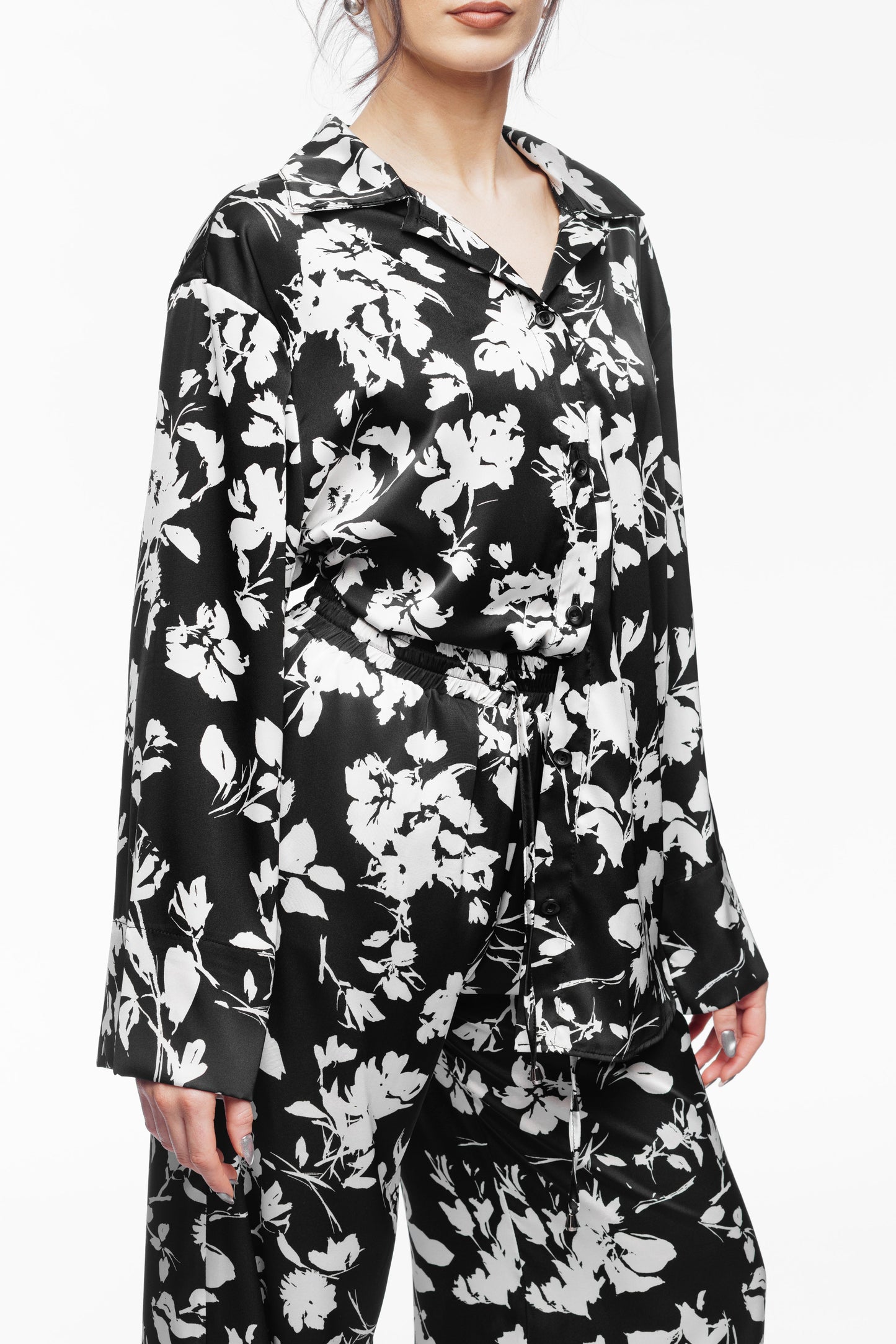 Noir Bloom Satin Pyjama Set Black
